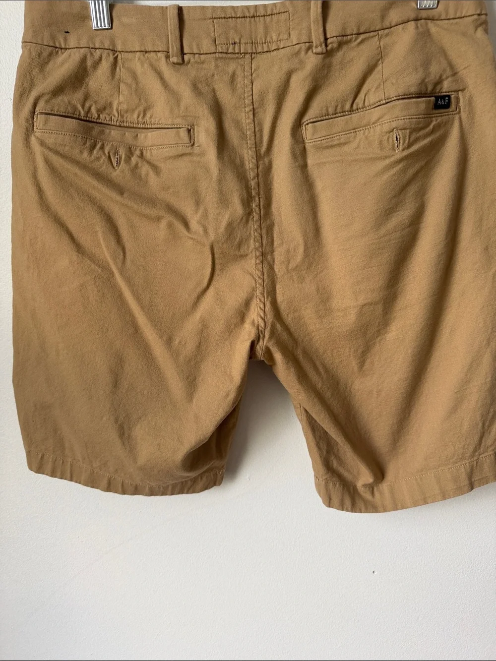 Abercrombie & Fitch Men's Khaki Flat Front Cotton Shorts size 31